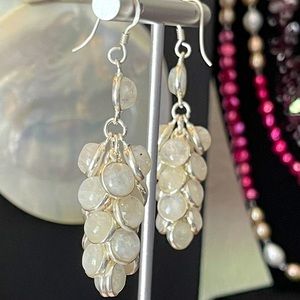 Gem Insider Sterling Moonstone cluster earrings
